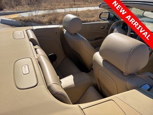 Used 2010 Jaguar XK Convertible image 10