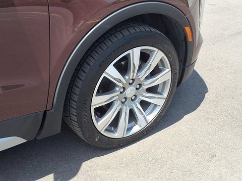 Used 2023 Cadillac XT4 Premium Luxury w/ Technology Package AWD/4WD image 29