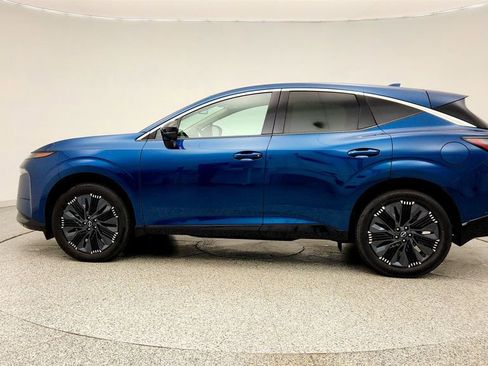 Used 2025 Nissan Murano Platinum w/ Cargo Package AWD/4WD image 8