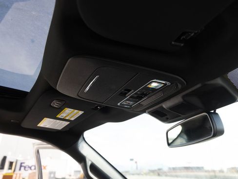 Used 2025 Ford F150 Lariat image 29