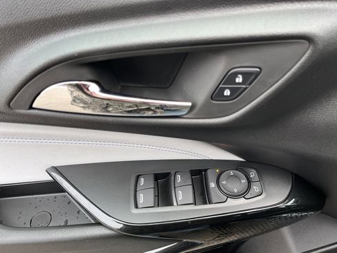 New 2026 Chevrolet Trax LT image 18