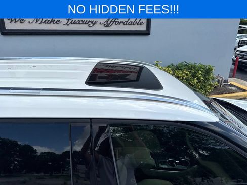 Used 2020 Toyota Highlander Limited FWD image 7
