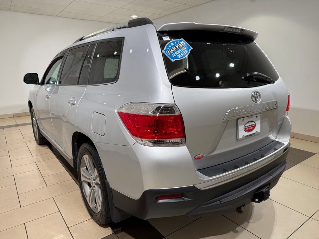 Used 2013 Toyota Highlander Limited AWD/4WD image 3