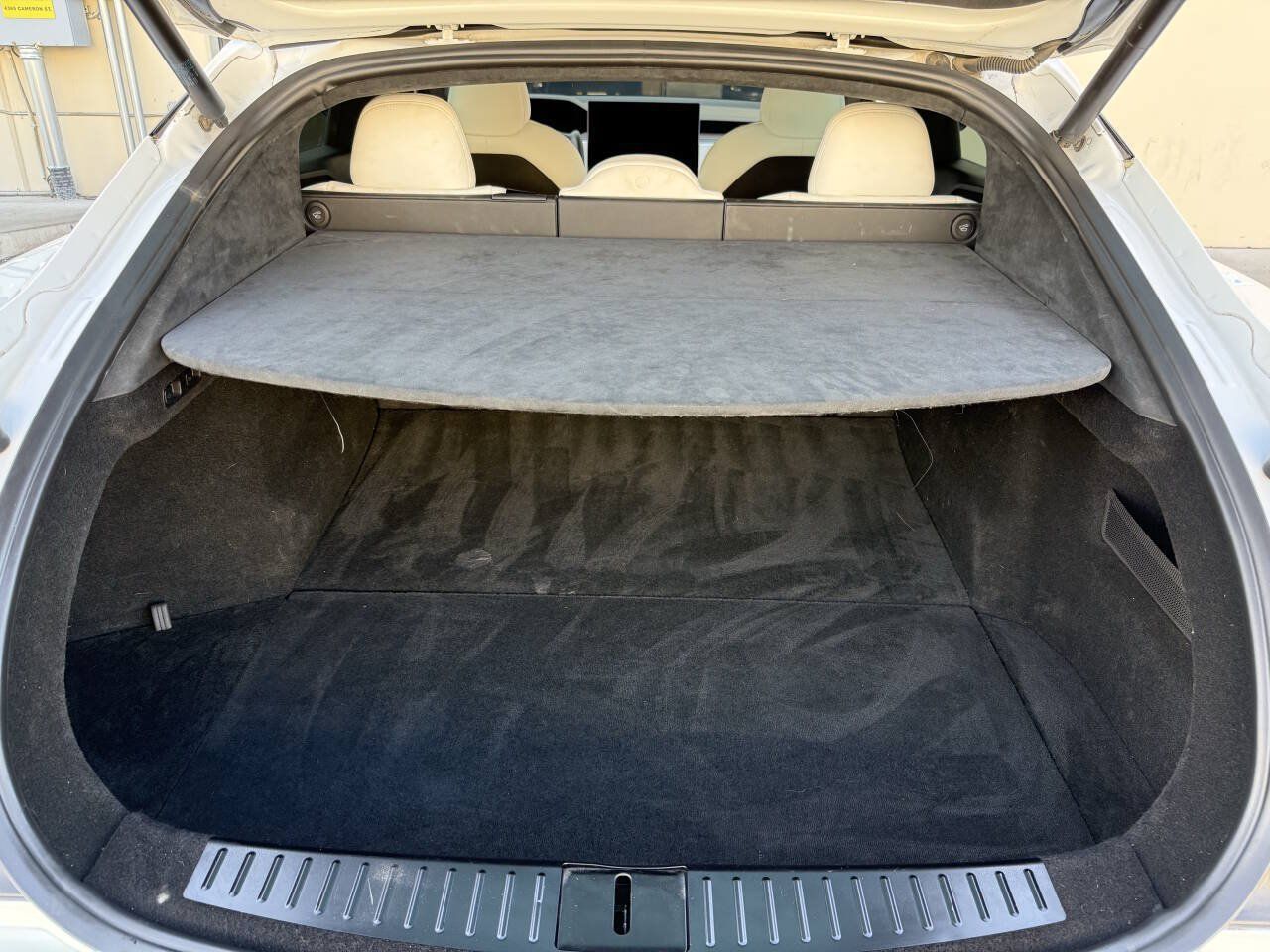 Used 2022 Tesla Model S AWD/4WD image 31