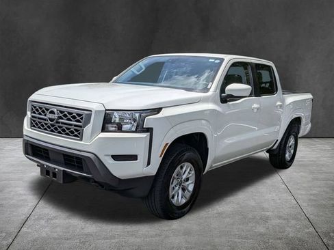 Used 2024 Nissan Frontier SV AWD/4WD image 9