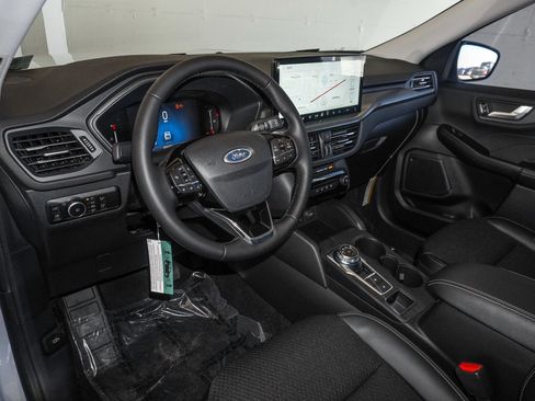 New 2026 Ford Escape SE image 21