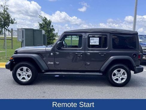 Used 2018 Jeep Wrangler Unlimited Sport S AWD/4WD image 4