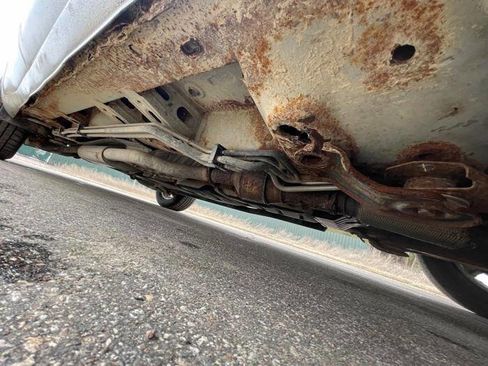 Used 2009 Buick Enclave CXL w/ Driver Confidence Package image 18