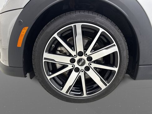Used 2024 MINI Cooper S w/ Signature Upholstery Package FWD image 20