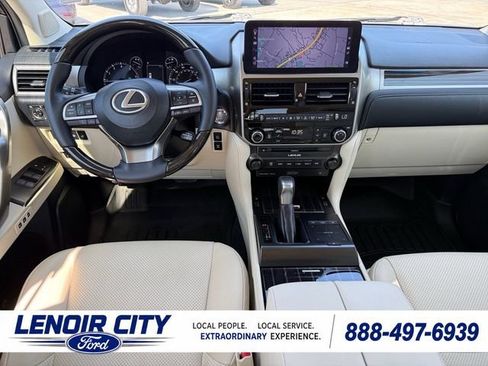 Used 2023 Lexus GX 460 Luxury w/ Sport Design Package AWD/4WD image 15