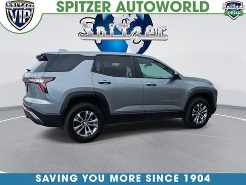 Used 2025 Chevrolet Equinox LT AWD/4WD image 8