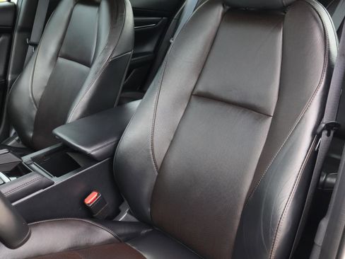 Used 2023 MAZDA MAZDA3 2.5 Turbo Sedan w/Premium Plus image 13