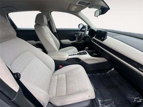 Certified 2025 Honda HR-V LX image 14