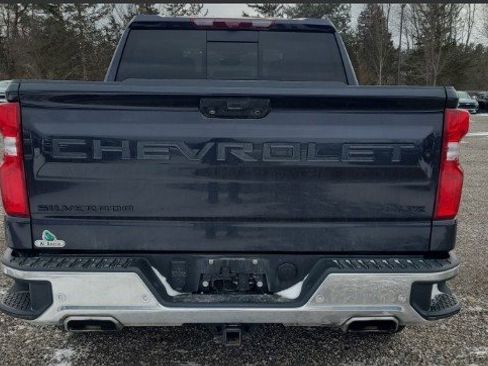 Used 2022 Chevrolet Silverado 1500 LTZ w/ LTZ Premium Package image 5