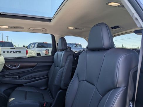 Used 2025 Subaru Ascent Touring image 19