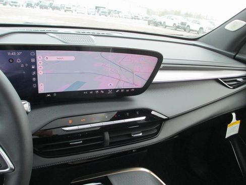 New 2026 Buick Enclave Avenir w/ Super Cruise Package image 17