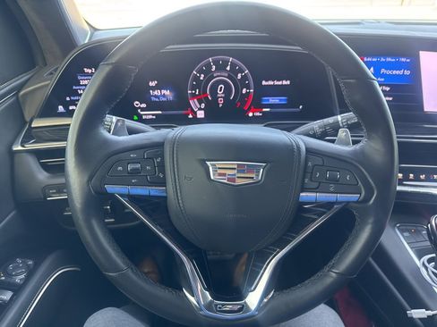 Used 2023 Cadillac Escalade V image 7