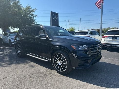 New 2026 Mercedes-Benz GLS 450 4MATIC image 8