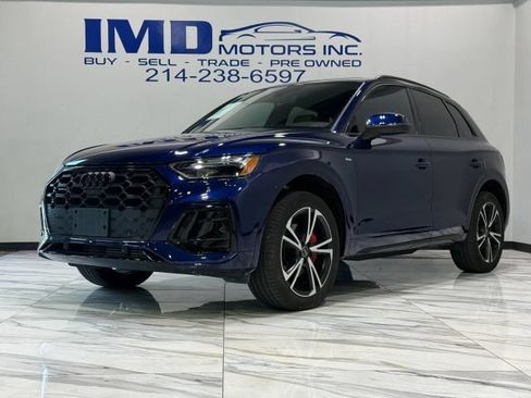 Used 2025 Audi Q5 2.0T Premium Plus w/ Premium Plus Package AWD/4WD image 2