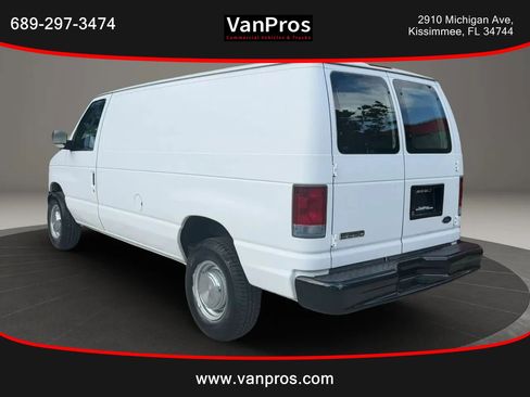 Used 2006 Ford E-250 and Econoline 250 RWD image 3