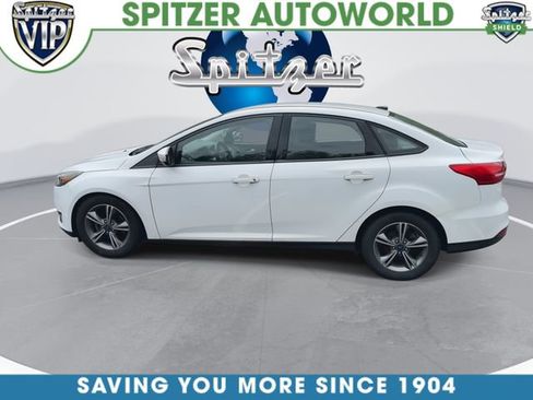 Used 2017 Ford Focus SE FWD image 7
