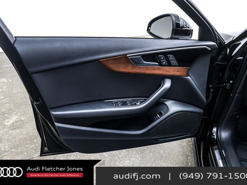 Used 2023 Audi A4 2.0T Premium w/ Convenience Package image 21