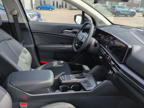 New 2026 Kia Sportage EX FWD image 7