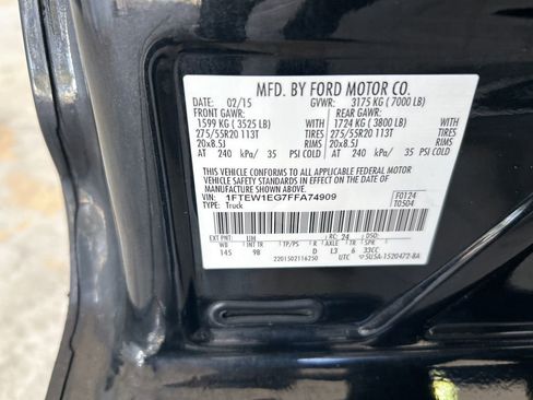 Used 2015 Ford F150 Platinum w/ Equipment Group 701A Luxury image 51