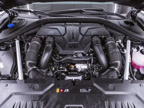 Certified 2025 Genesis GV70 3.5T Sport w/ Sport Advanced Package image 22