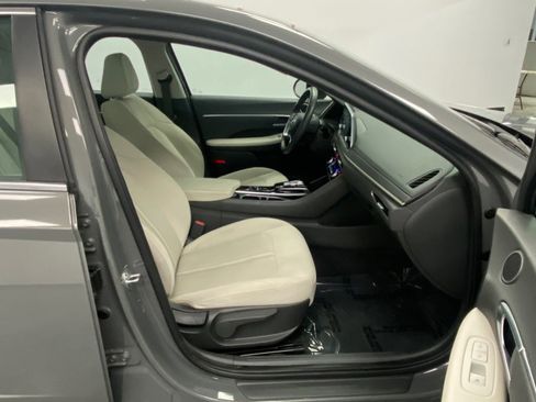 Used 2022 Hyundai Sonata SEL w/ Convenience Package image 19