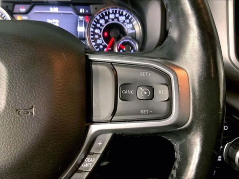 Used 2019 RAM 1500 Big Horn AWD/4WD image 18