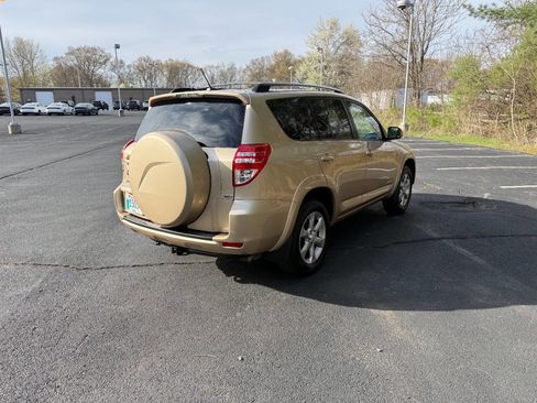 Used 2011 Toyota RAV4 Limited AWD/4WD image 9