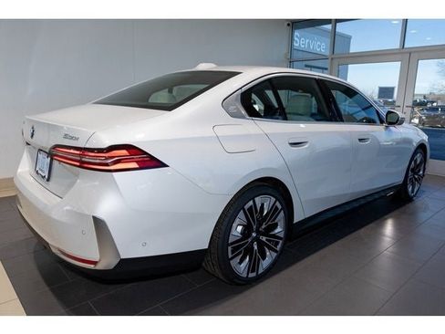 New 2025 BMW 530i xDrive 530i xDrive image 45