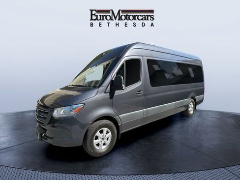 Used 2021 Mercedes-Benz Sprinter 2500 image 1