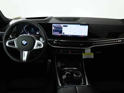 New 2026 BMW X5 xDrive40i w/ M Sport Package image 17