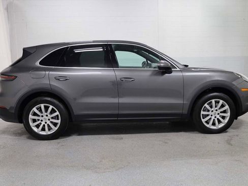 Used 2022 Porsche Cayenne image 10