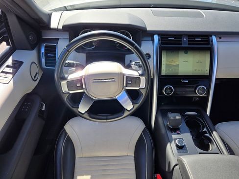 Used 2023 Land Rover Discovery HSE R-Dynamic image 12