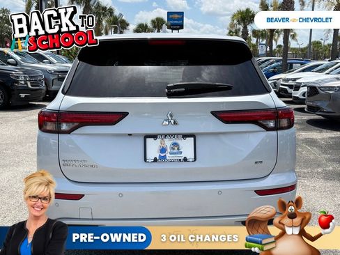 Used 2024 Mitsubishi Outlander SE FWD image 6