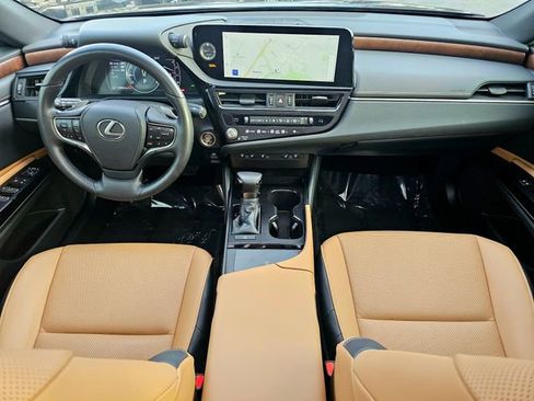 Used 2023 Lexus ES 350 w/ Premium Package FWD image 26