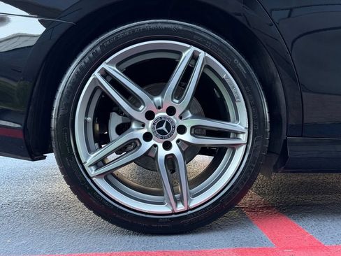 Used 2018 Mercedes-Benz E 300 image 47