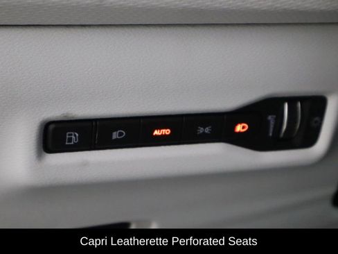 New 2026 Jeep Cherokee Limited AWD/4WD image 25