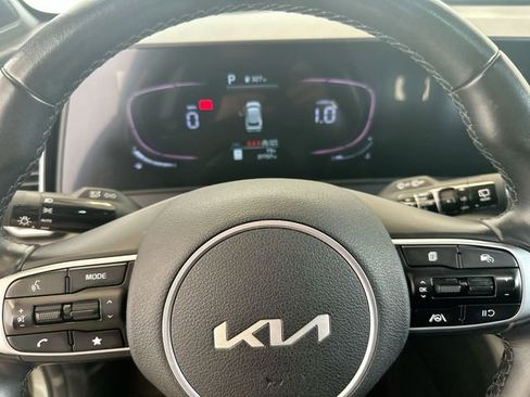 Certified 2023 Kia Sportage X-Line w/ X-Line Premium Package AWD/4WD image 12
