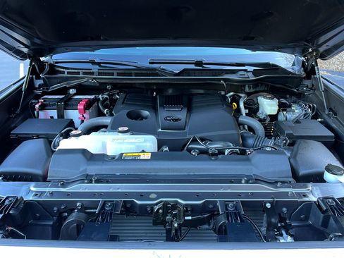 Used 2025 Toyota Tundra SR5 w/ TRD Off-Road Package image 22