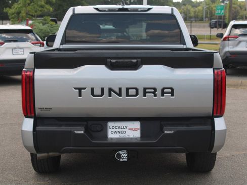 Used 2022 Toyota Tundra SR5 image 3