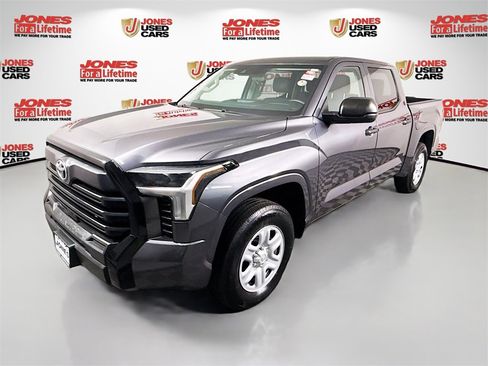 Used 2023 Toyota Tundra SR w/ SR Tow Package image 11