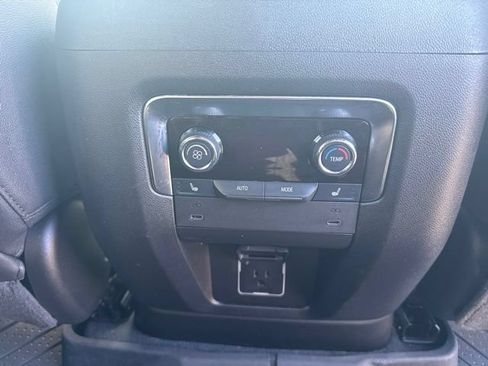 Used 2025 Chevrolet Tahoe Premier w/ Sun And Tow Package AWD/4WD image 38