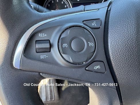 Used 2020 Buick Enclave Essence image 43