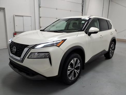 Used 2021 Nissan Rogue SV FWD image 7
