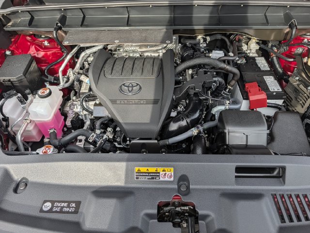 Certified 2026 Toyota Highlander XLE AWD/4WD image 38