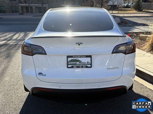 Used 2021 Tesla Model Y Performance image 7